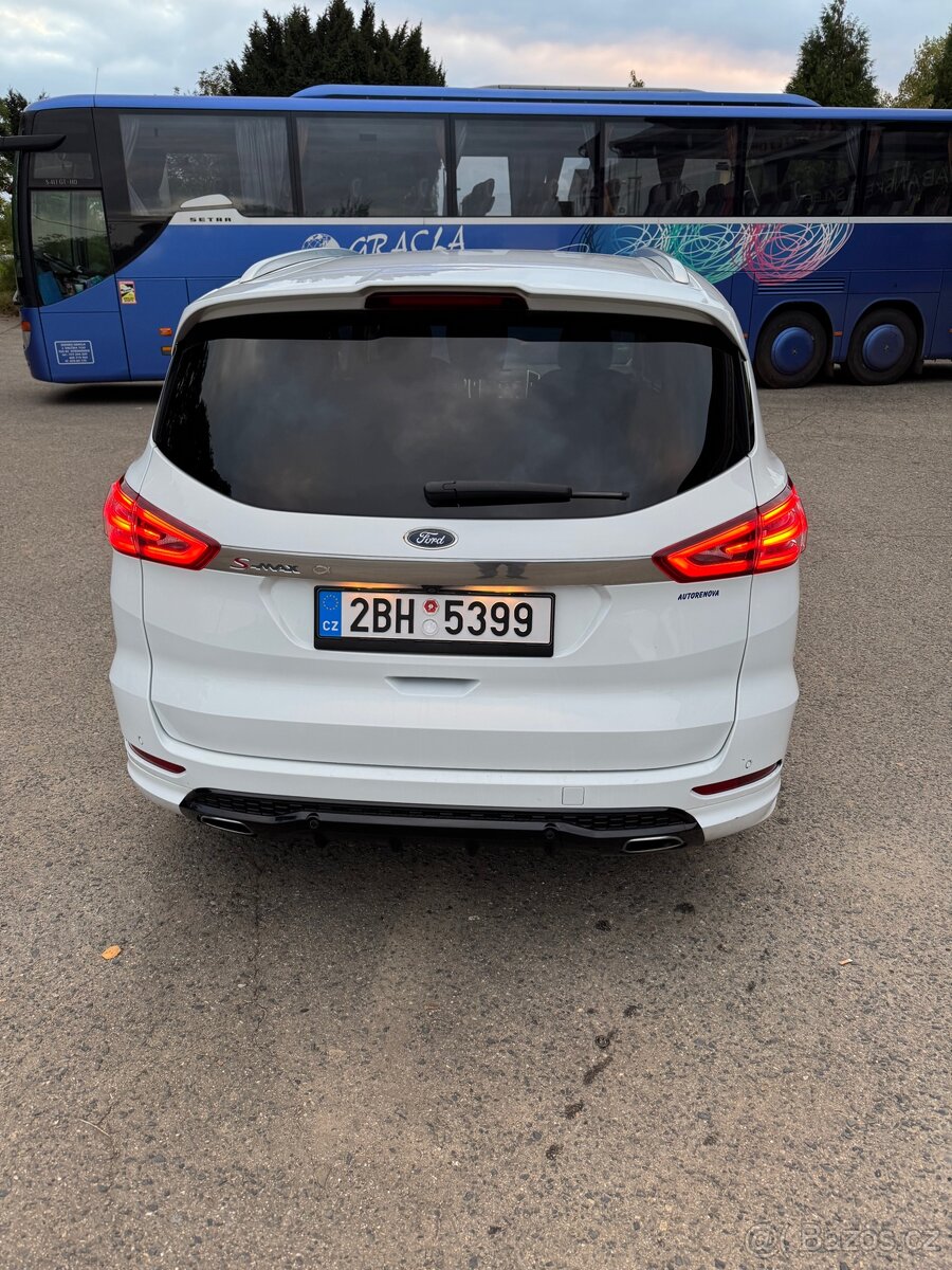 Ford S-Max Titanium - 3