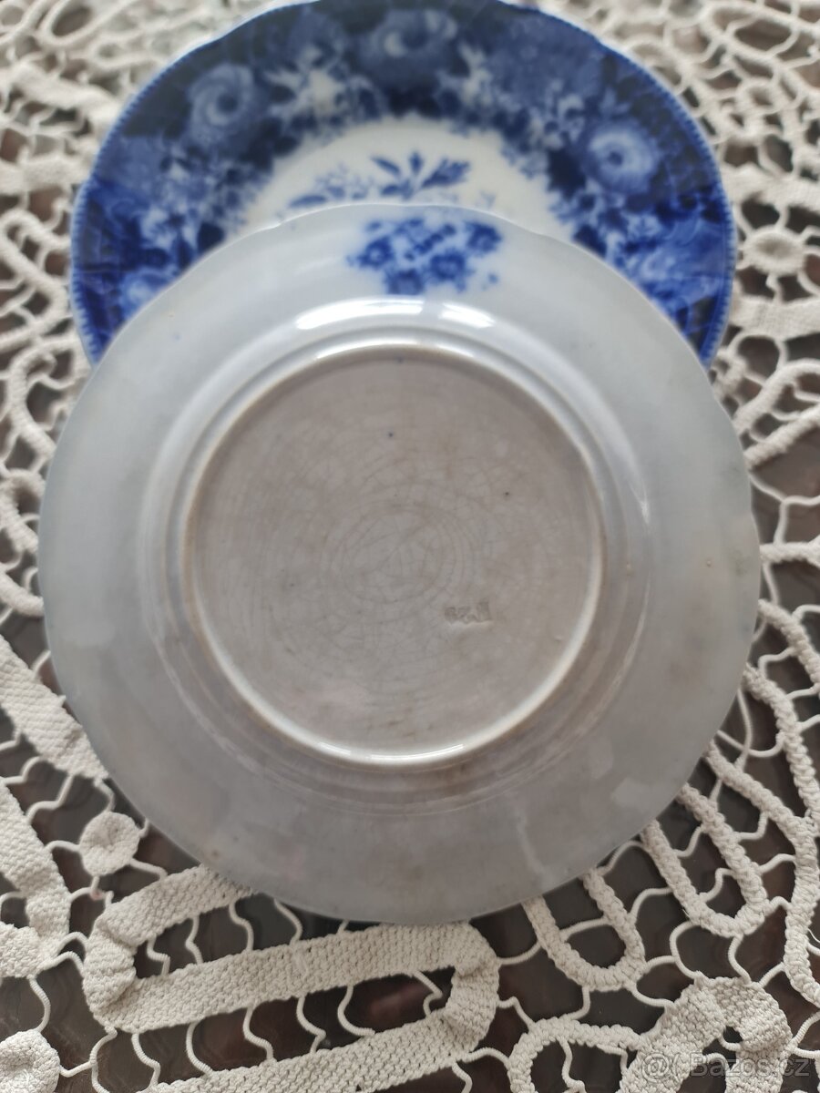 sada starožitných talířů Villeroy & Boch - 3