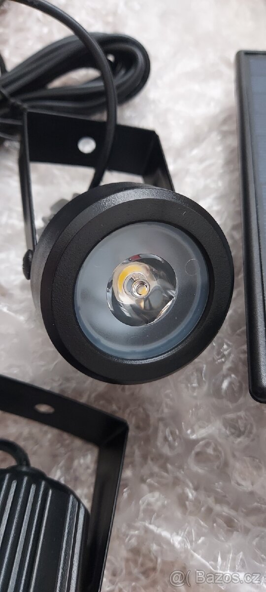 Solární zahradní LED světlo IP65 - 3