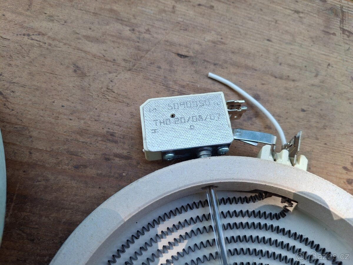 Plotýnky do sklokeramické desky - 3