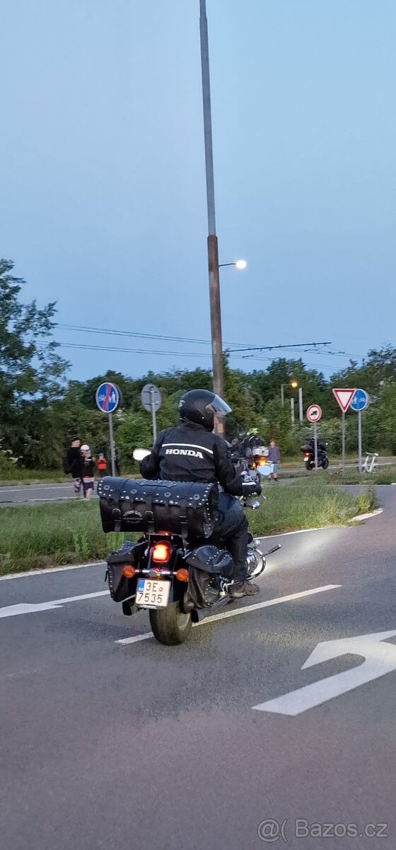 Honda VALKYRIA SC34 1500C GL - 3