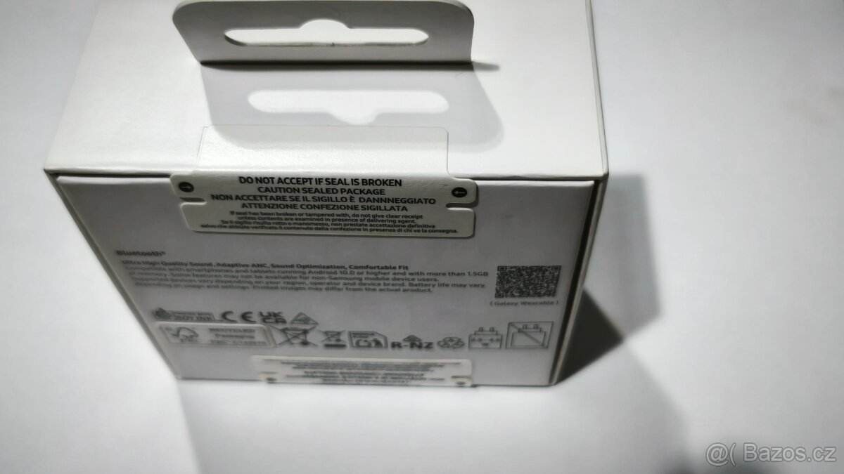 Sluchátka Samsung Galaxy Buds3 - 3