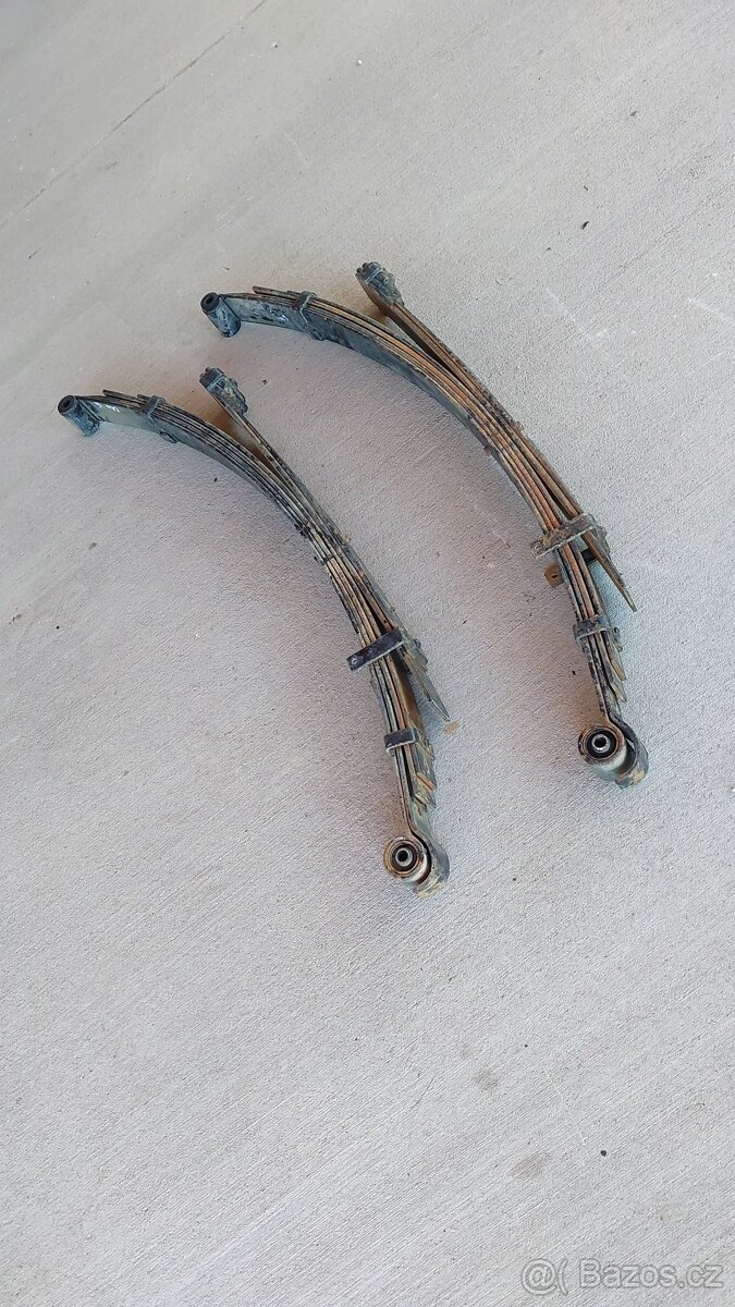 Mitsubishi L200 TD – Listová pera - 3