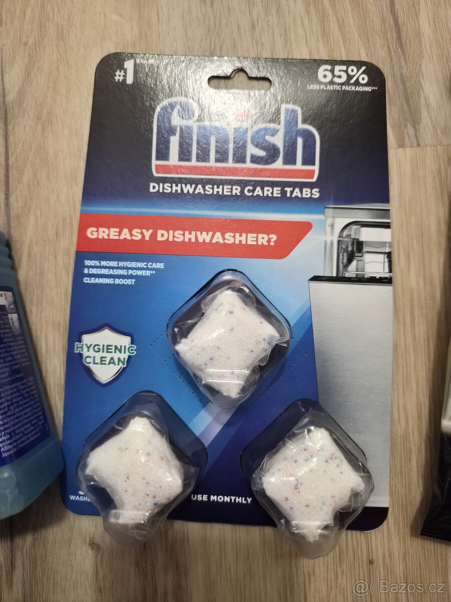 Tablety a čistič myčky Finish ultimate plus Domol - 3