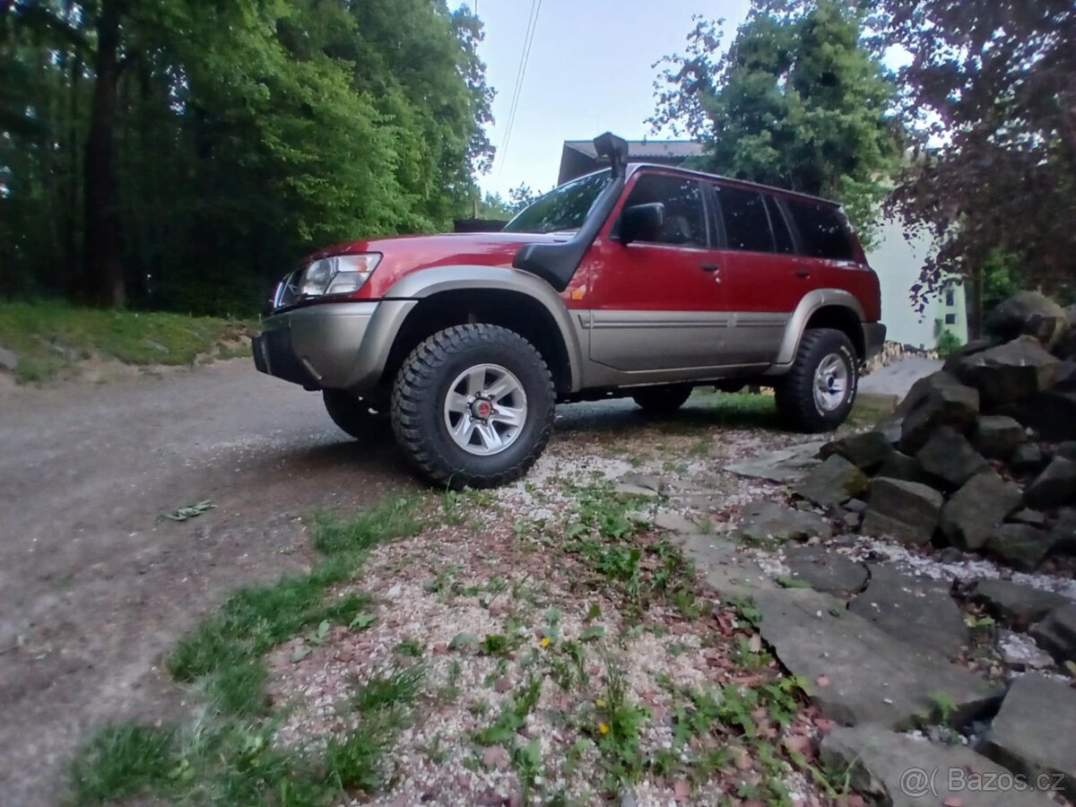 Nissan Patrol GR Y61 - 3