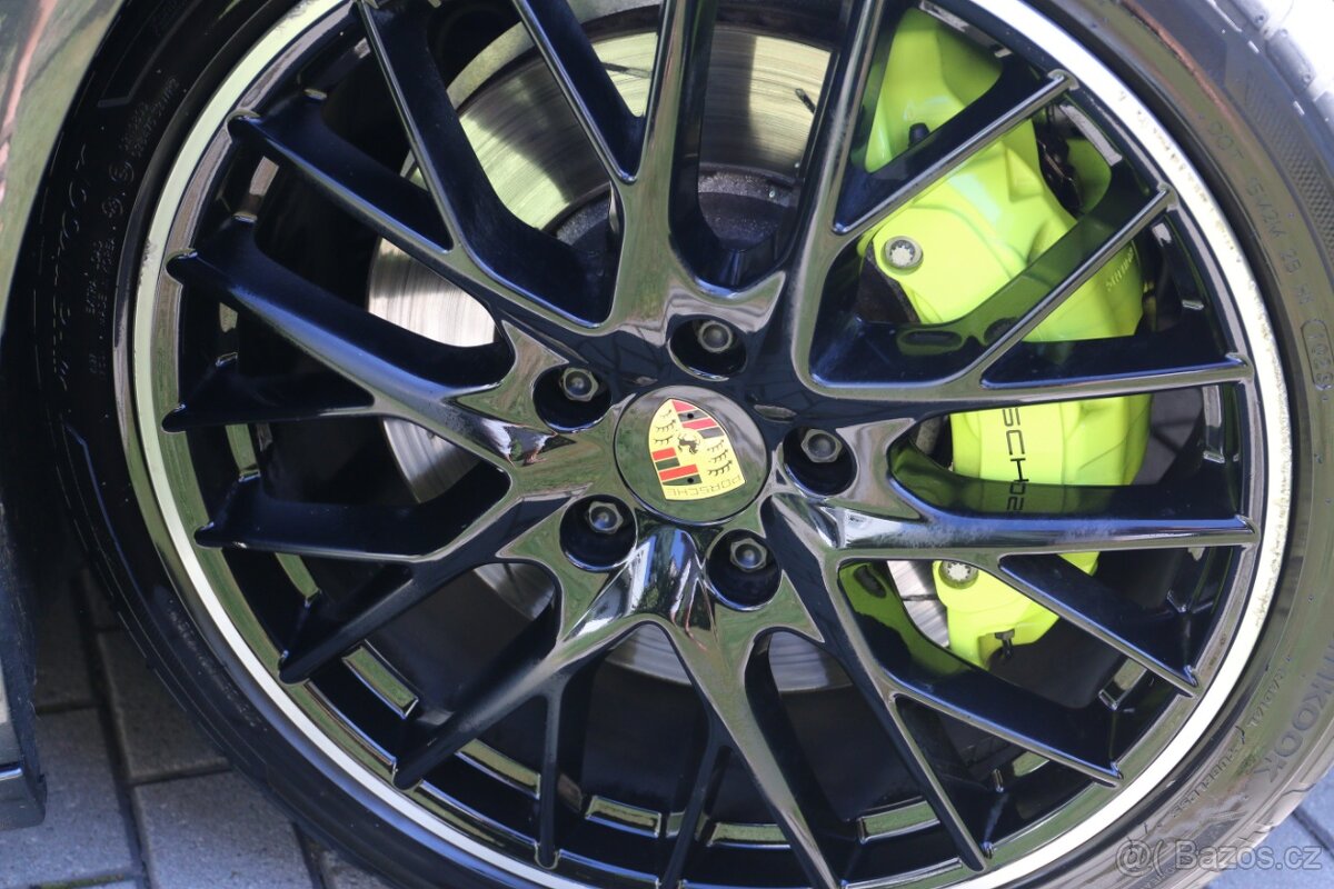 Porsche Panamera 2.9 243KW, DPH, ČR, 4 E-HYBRID - 3