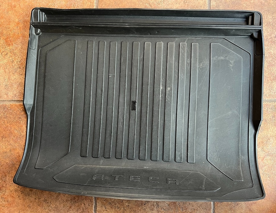 Gumová podlaha kufru Seat ATECA - 3