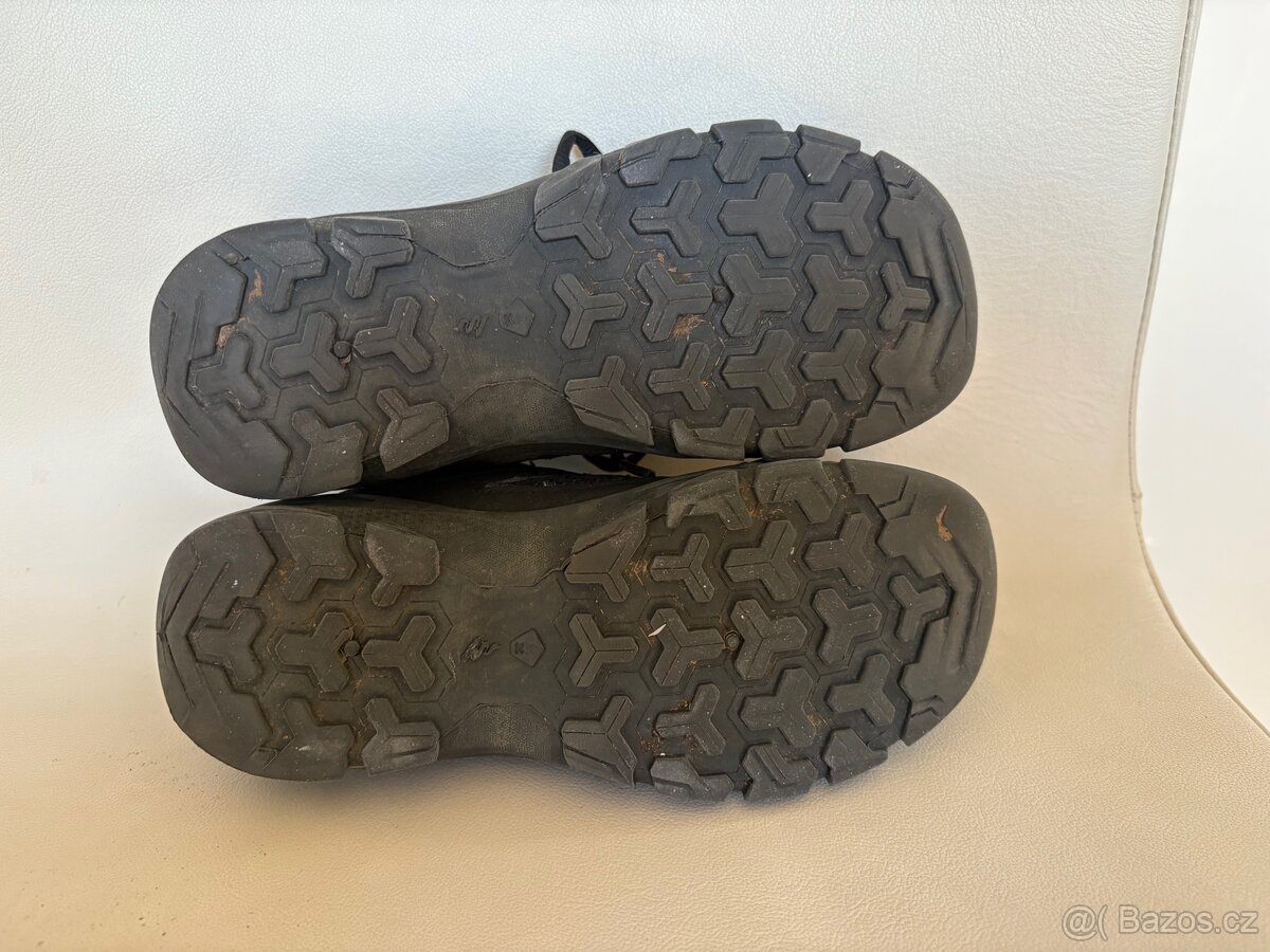 Turistické boty Quechua vel.34/35 - 3