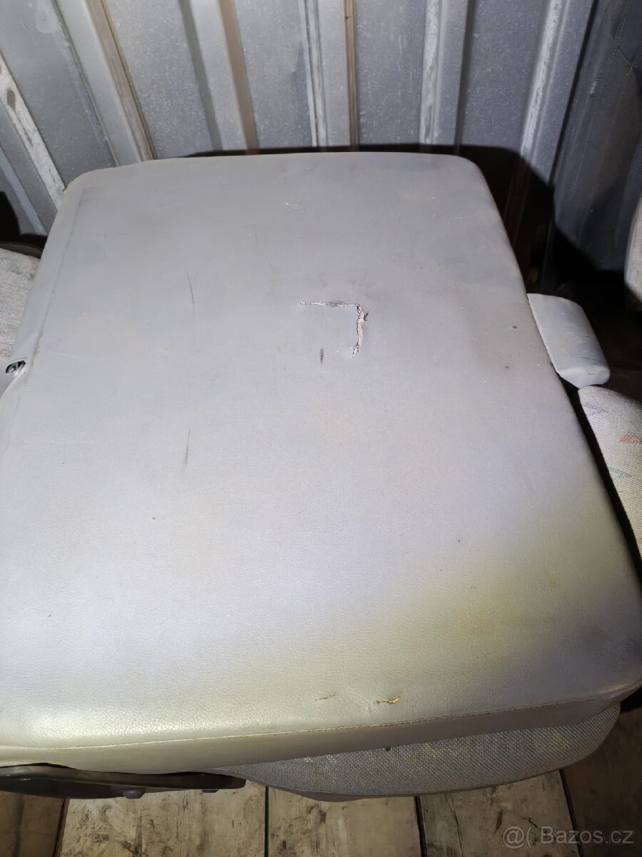 Dvousedacka VW T5 - 3