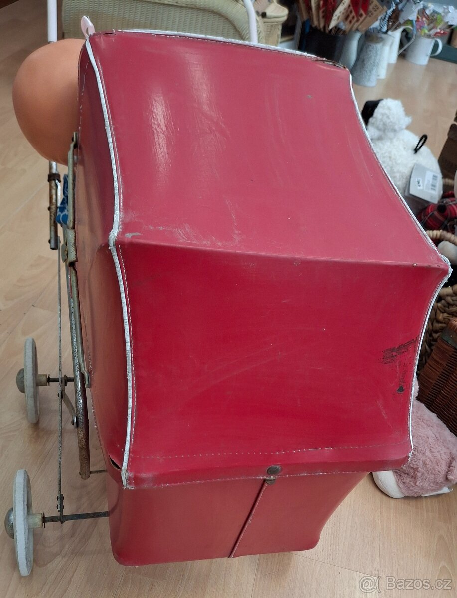 Retro kočárek pro panenky - 3