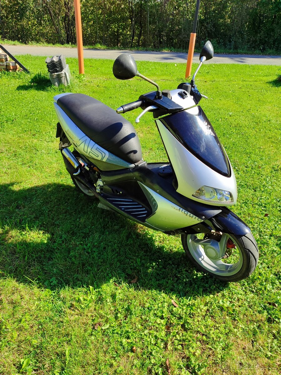 Aprilia area 50 2t původ čr nová stk - 3