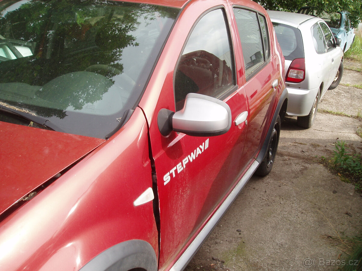 Dacia Sandero 1.5DCi 50kW náhradní díly r.v.2010 - 3