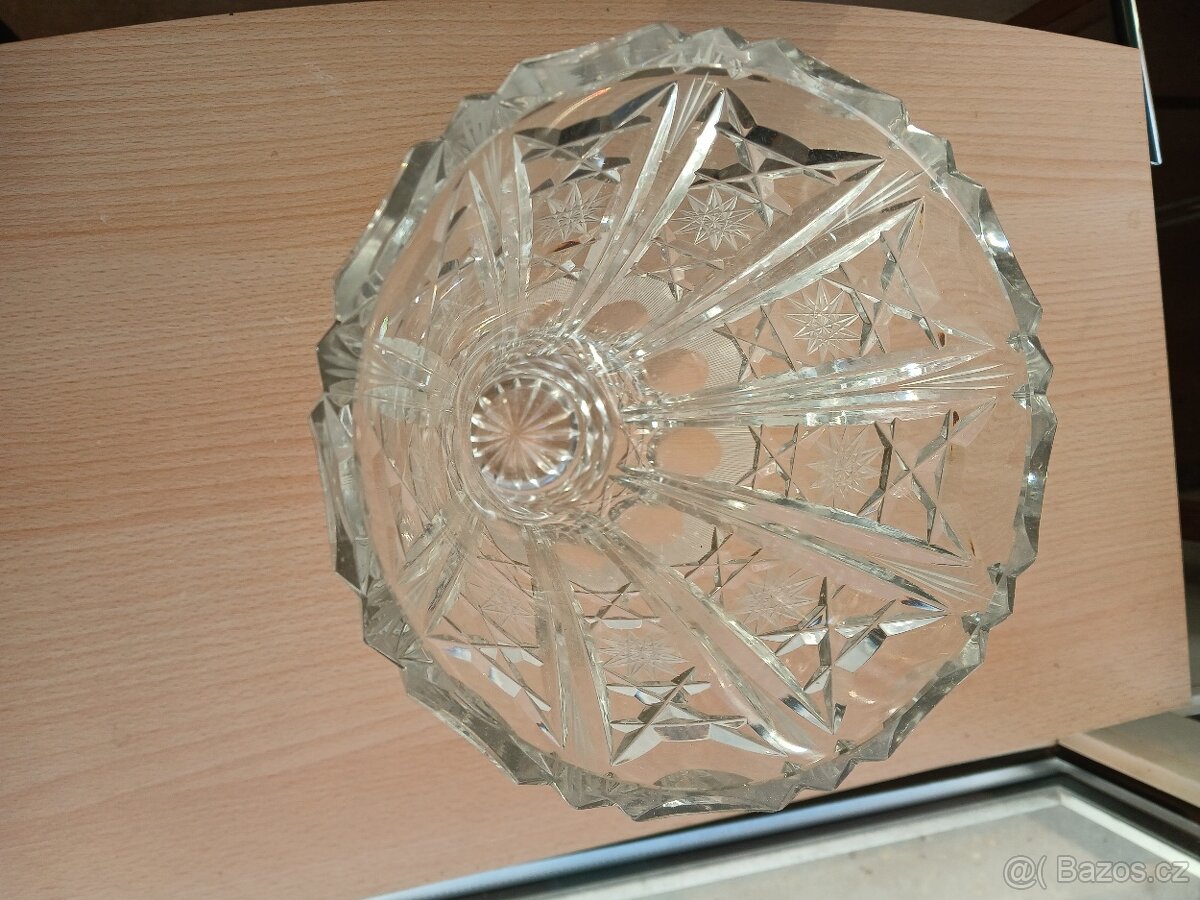 Broušená váza - 3