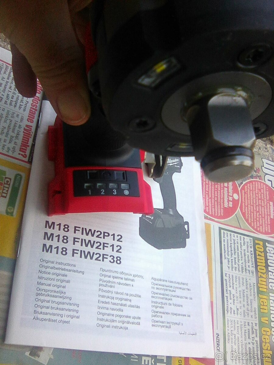 Milwaukee M18 FIW2F12 golovy 339 Nm aku razovy utahova - 3