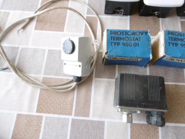 Elekromateriál - retro - 3