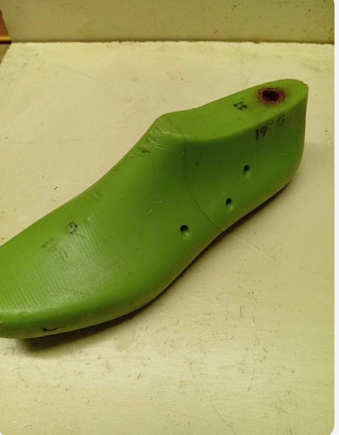 Nabízím plastová kopyta - 3