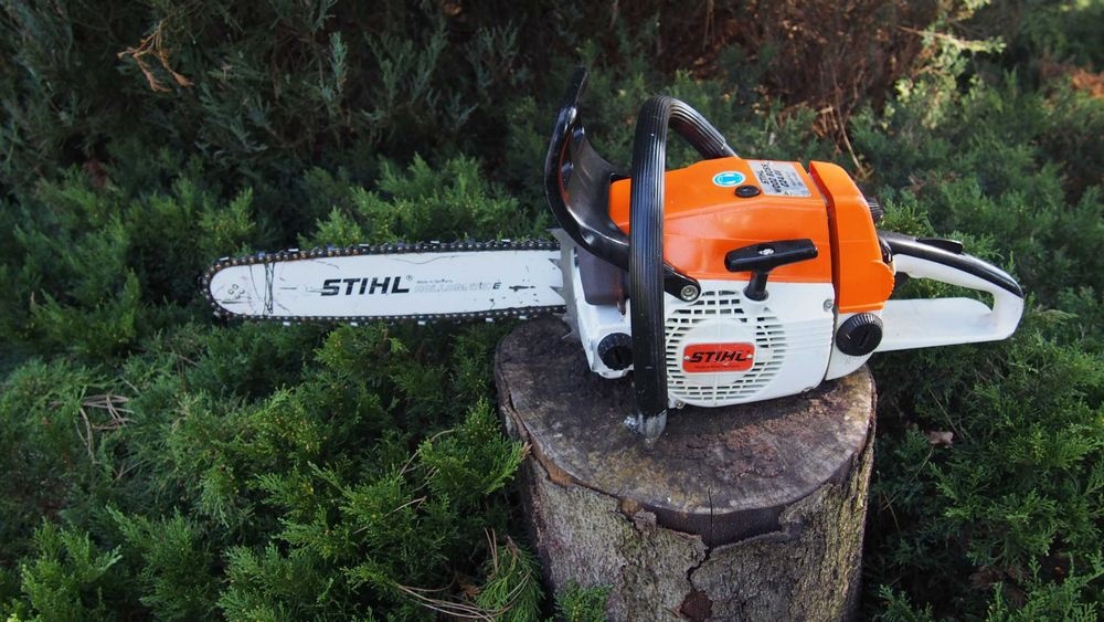 Motorová pila stihl av24 - 3