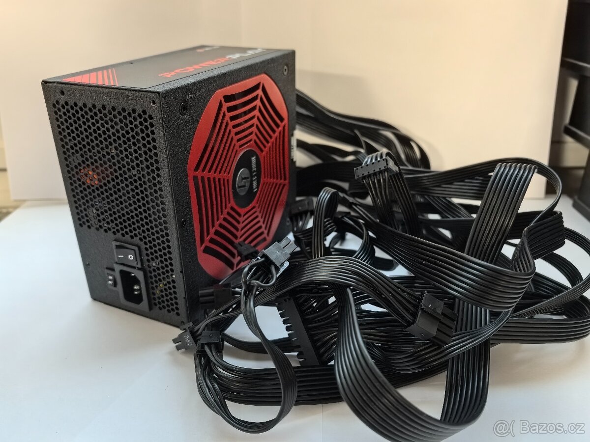 Zdroj Chieftronic PowerPLAY platinum 850W - 3