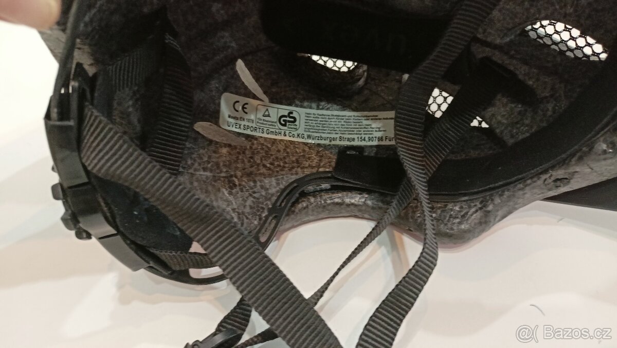 Dětská přilba (helma) na kolo Uvex - 3