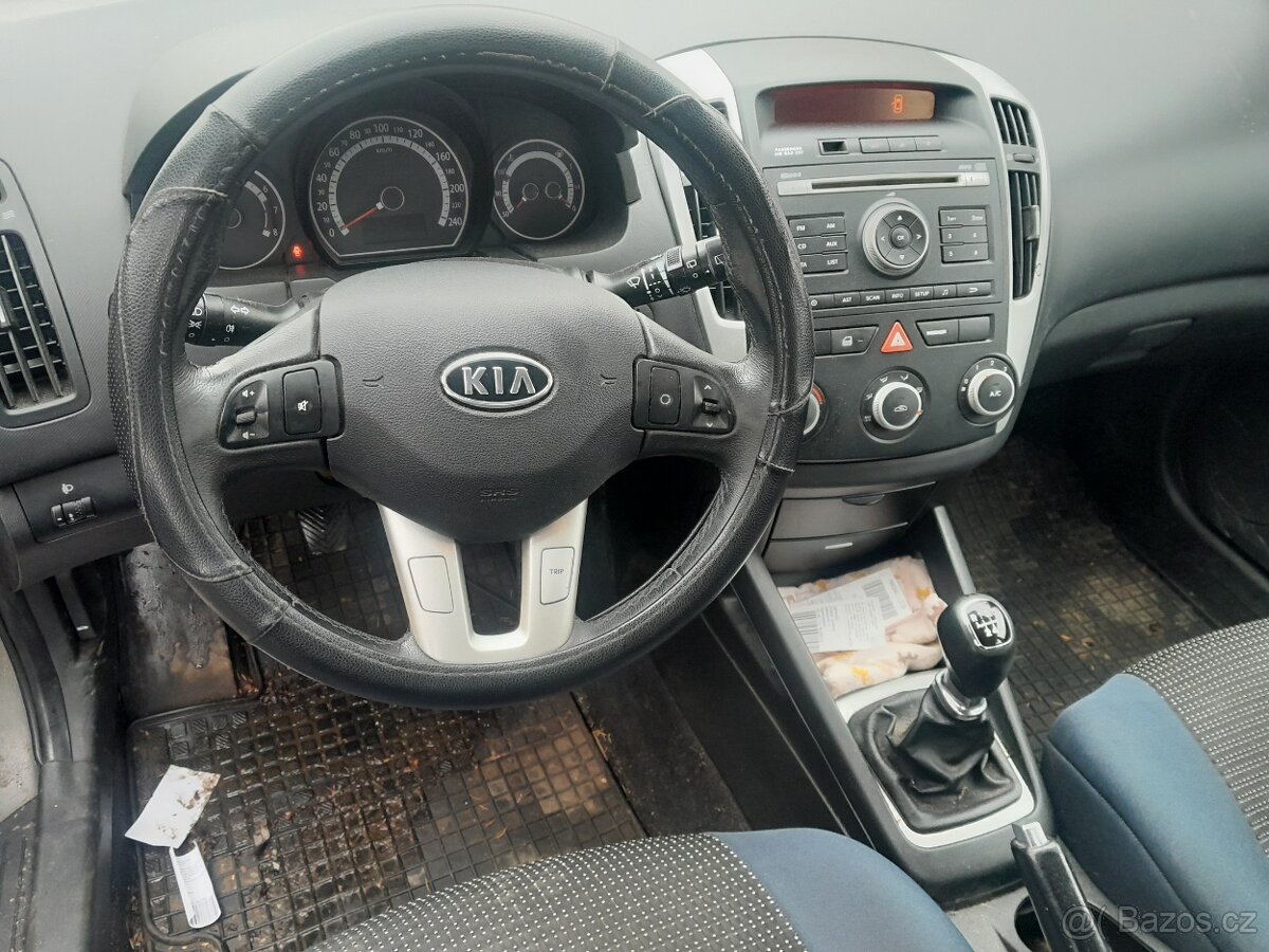 Kia ceed kombi - 3