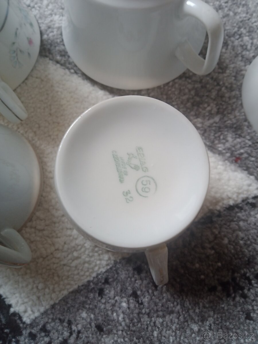 Staré hrníčky - 3