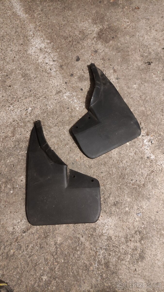 Zástěrky Škoda 105 - 3