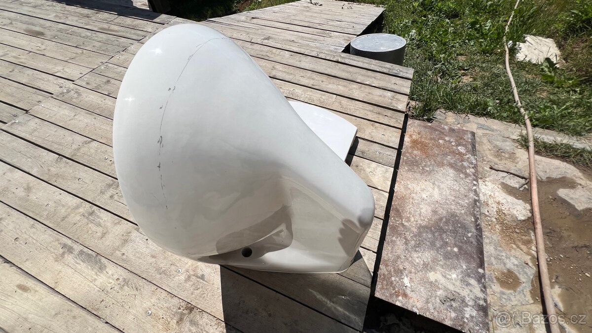 WC zachos s prkynkem - 3