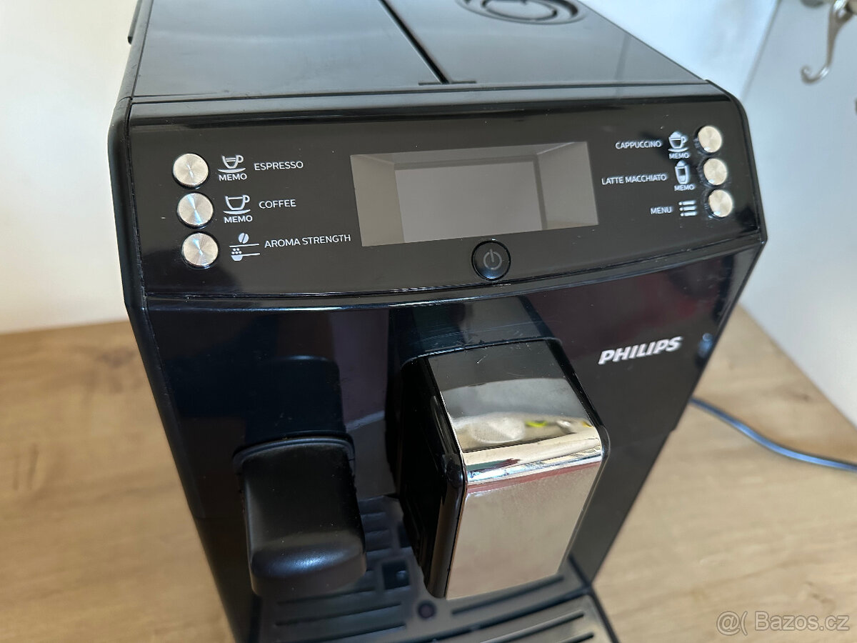 Automatický kávovar Philips EP3360 - 3