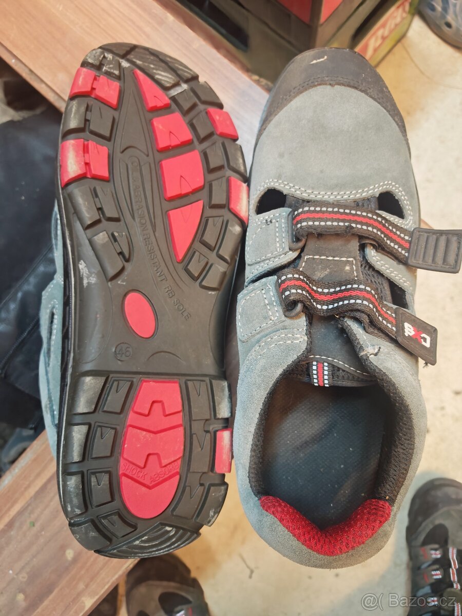 Pracovní boty 46 - 3