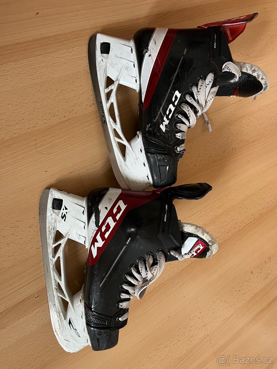 Prodám chlapecké brusle CCM Tacks AS 570 SR Wide Jet speed - 3