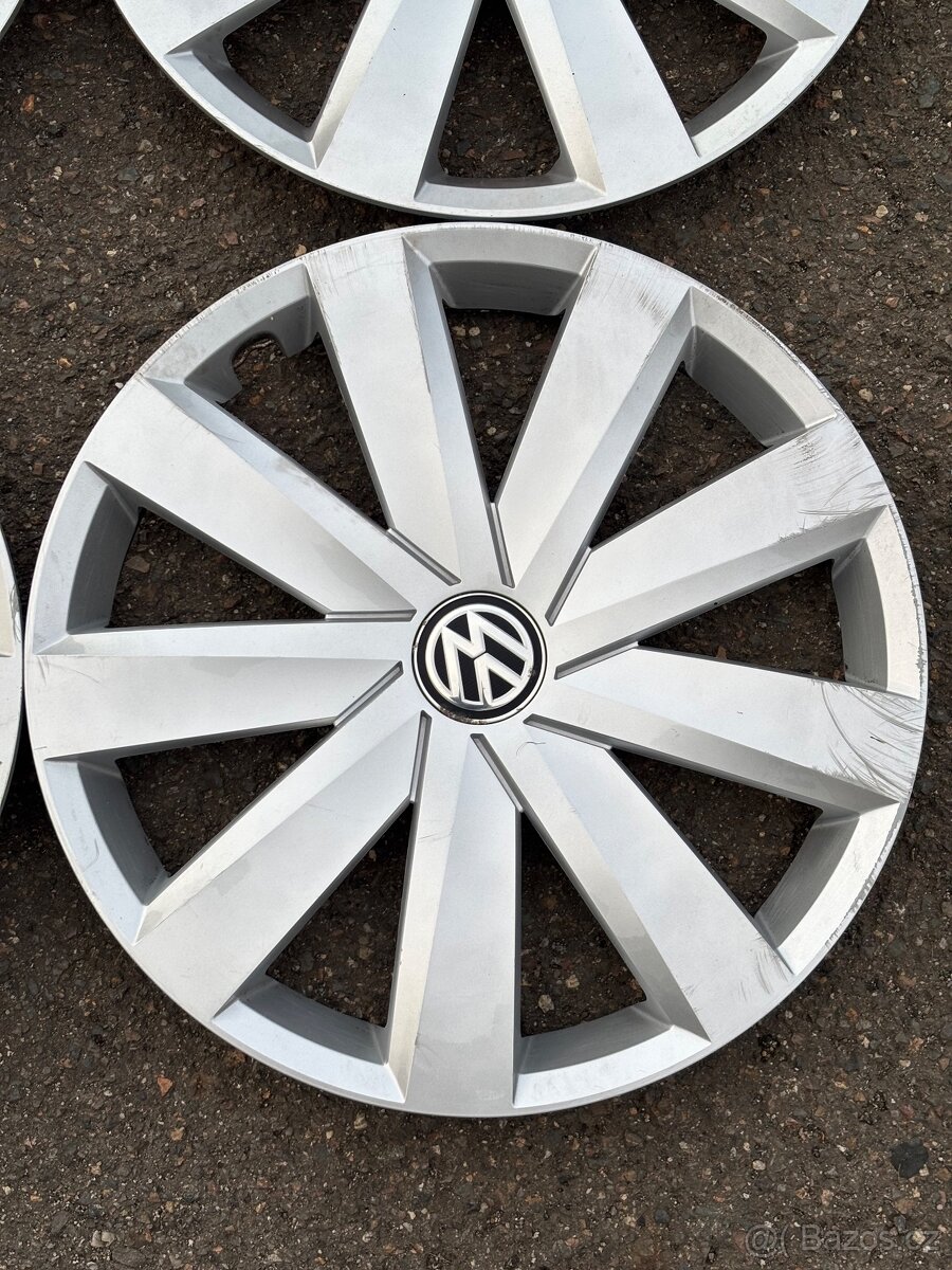 Kryty kol Volkswagen 16" - 3