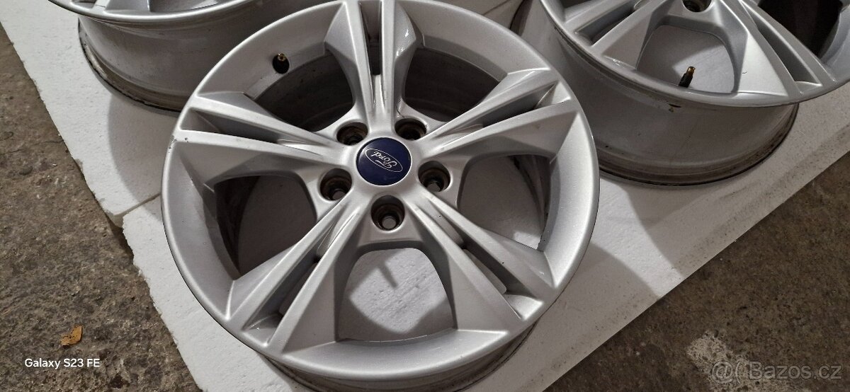 Predám alu. disky Ford 5x108 R16 - 3