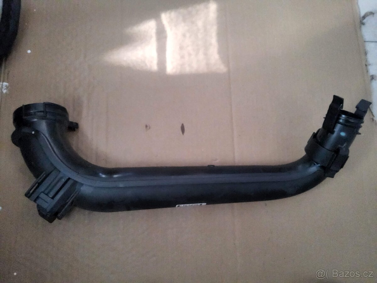 VW SKODA 1,4TSI 110kW CZC CZD CZE sani+cooler 04E129709P - 3