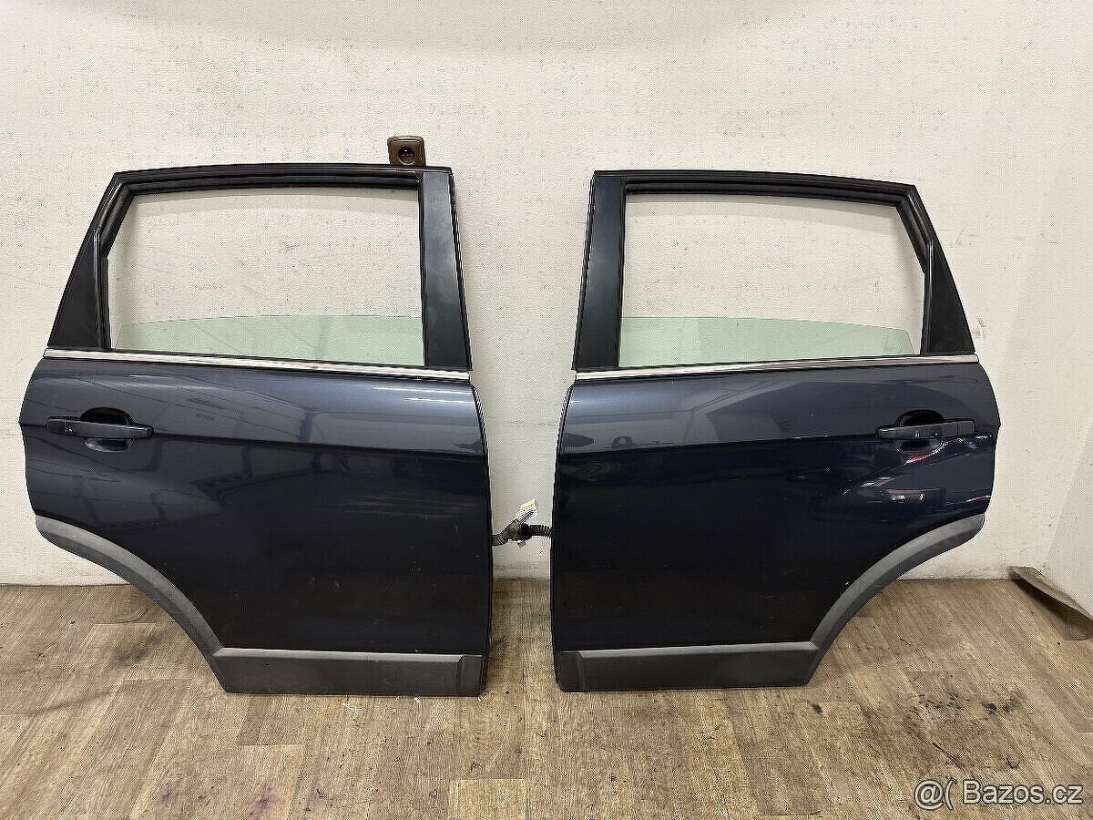 Chevrolet Captiva boční dveře barva 88U - 3