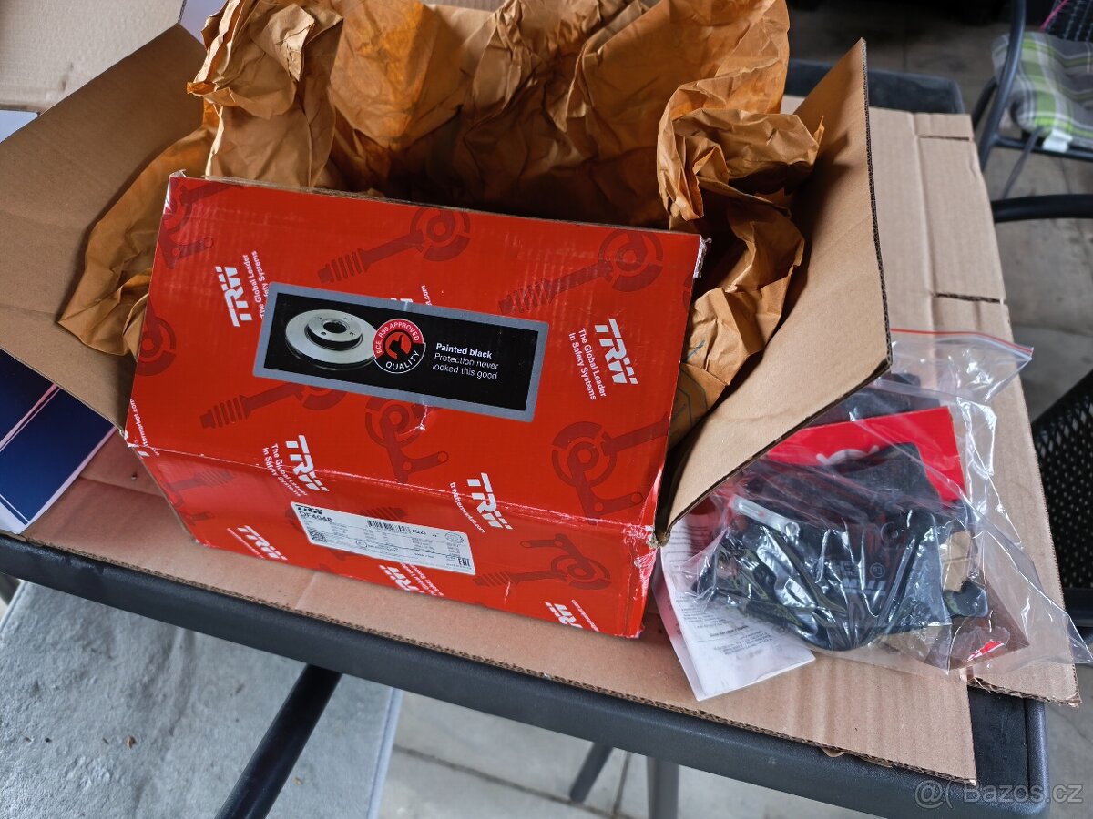 Kompletní brzdy Opel Zafira b - 3