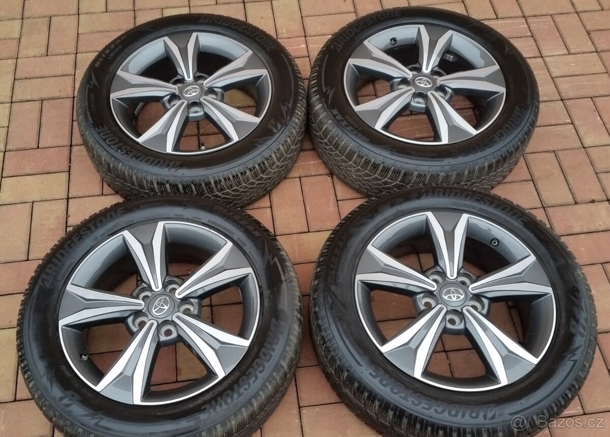 zimní sada TOYOTA C-HR R17 pneu 215/60/17 BICOLOR - 3