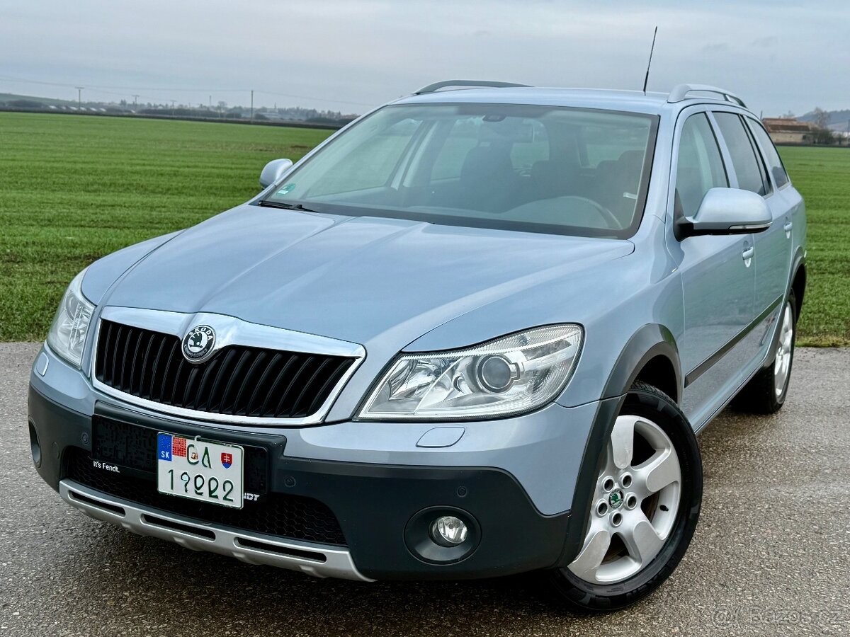 Škoda Octavia Combi Scout 4×4 - 2.0TDi 103Kw 140Ps.+Xenon - 3
