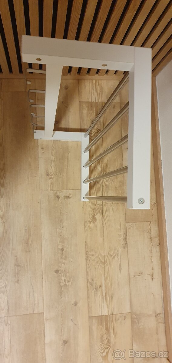 IKEA TJUSIG věšák - 3