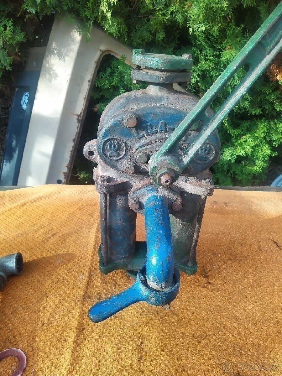 Starožitná pumpa do studny - 3