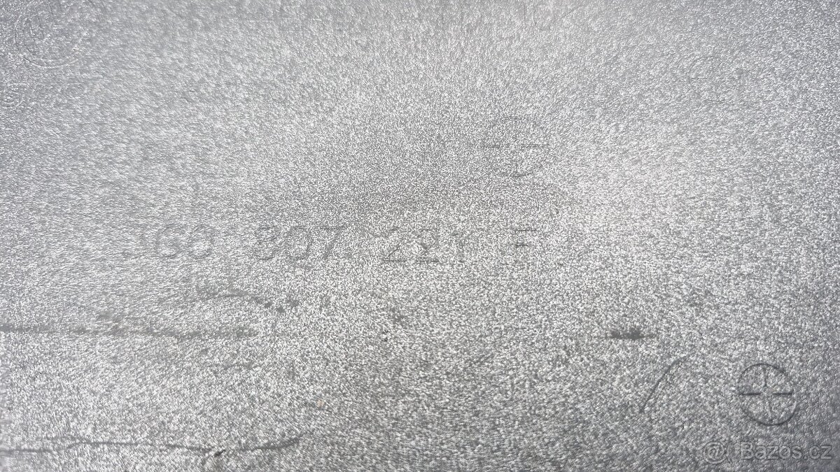 Predni naraznik vw passat 3G B8 3G0807221E - 3