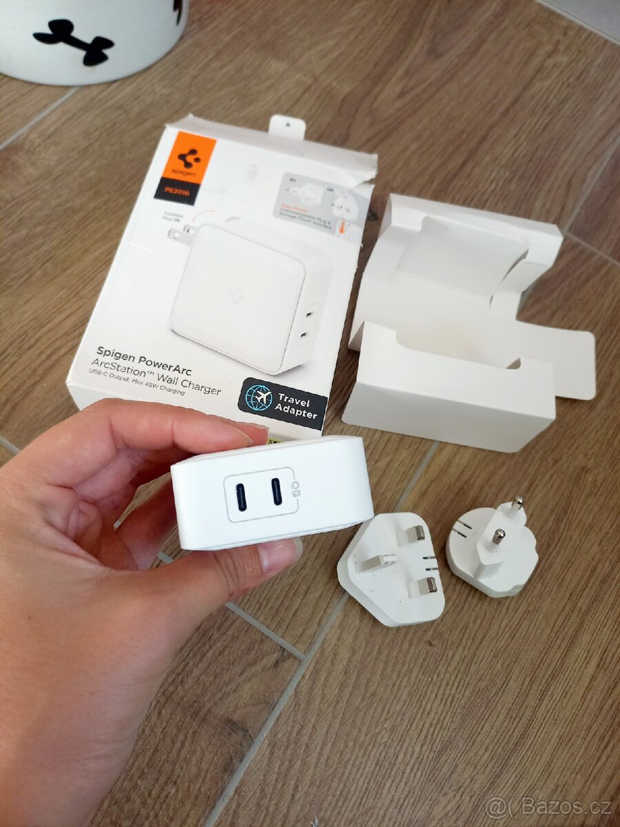 Cestovní adaptér do zásuvky nový - 3