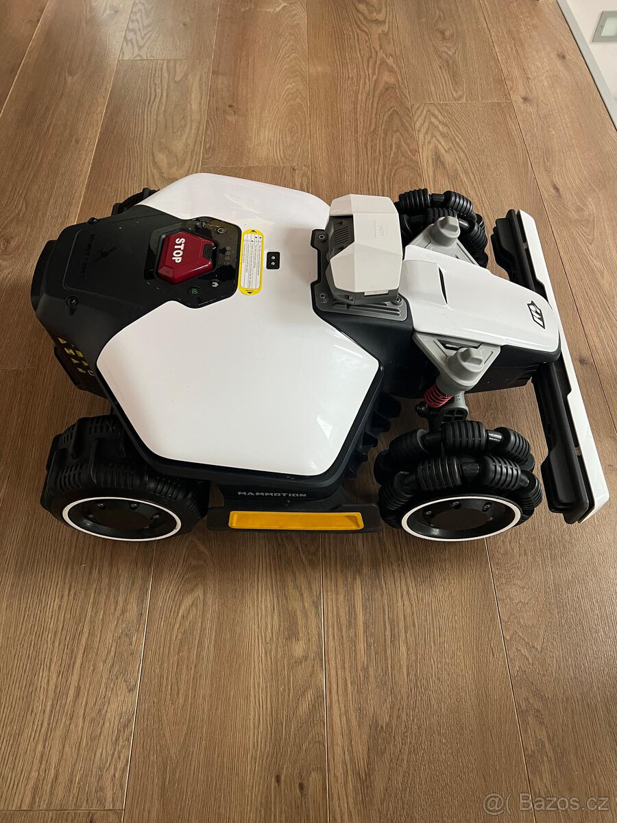 Mammotion LUBA mini AWD 800 - 3