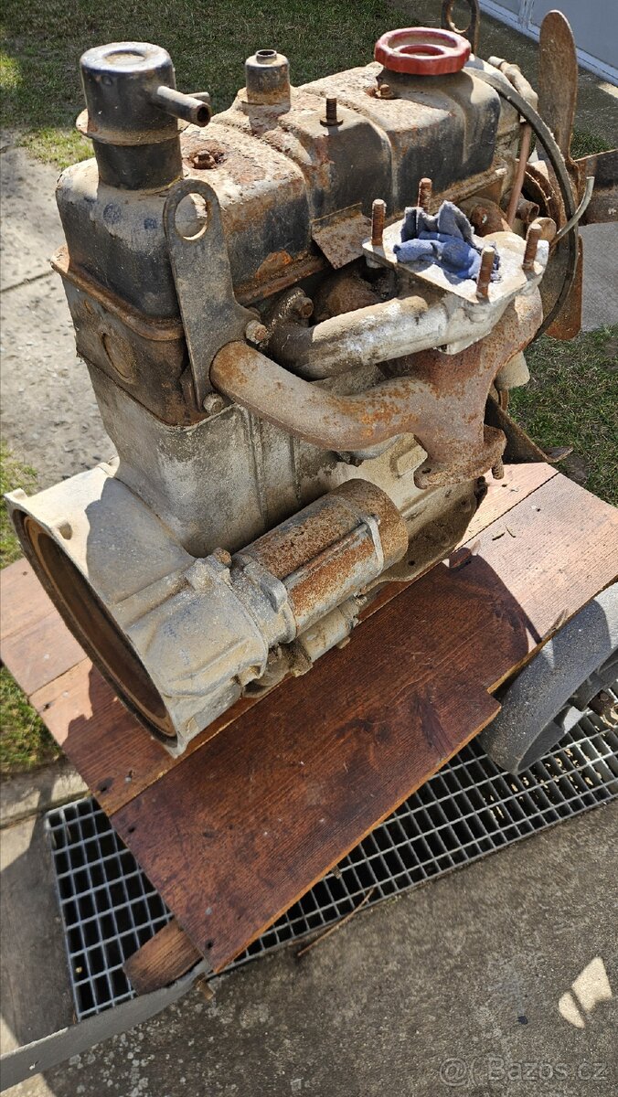Motor Škoda 1203 - 3