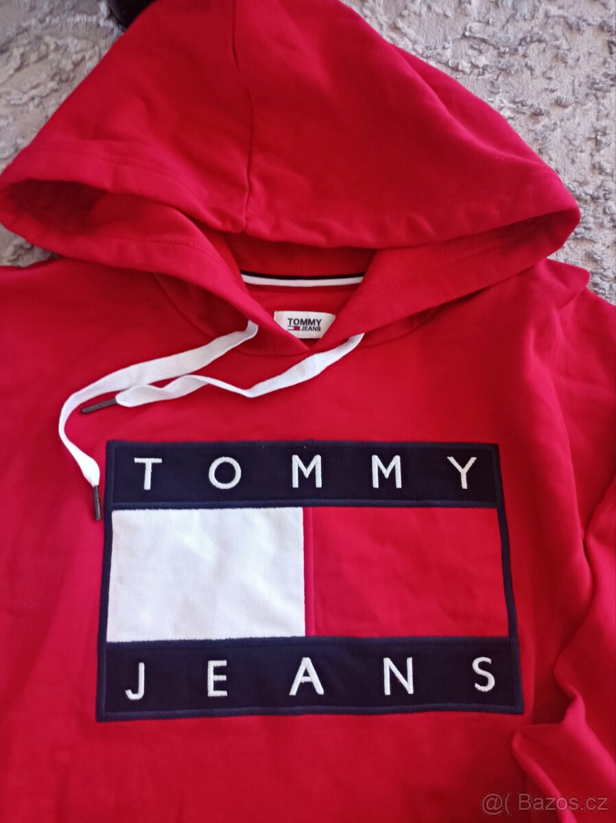Tommy Hilfiger - 3