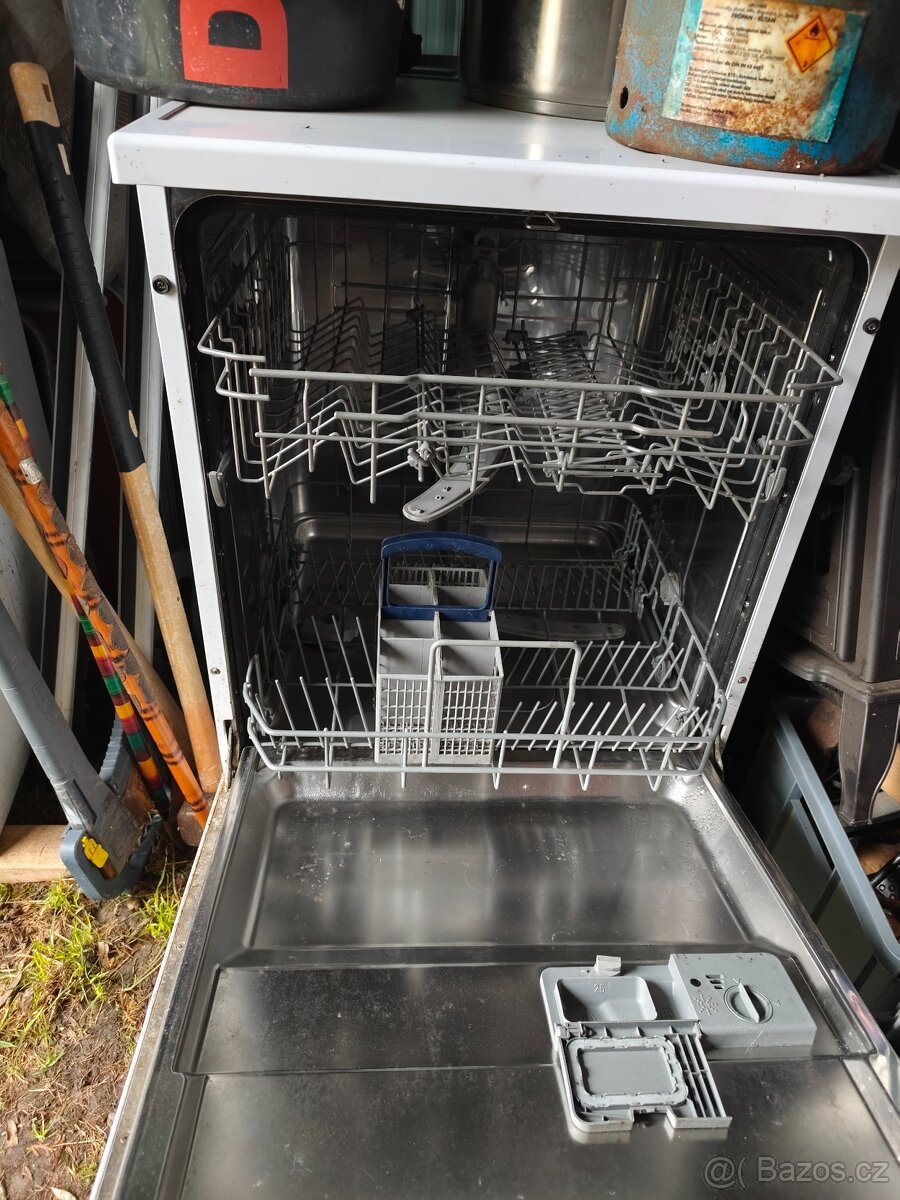 Myčka nádobí Goddess DFE1267DW9E - 3
