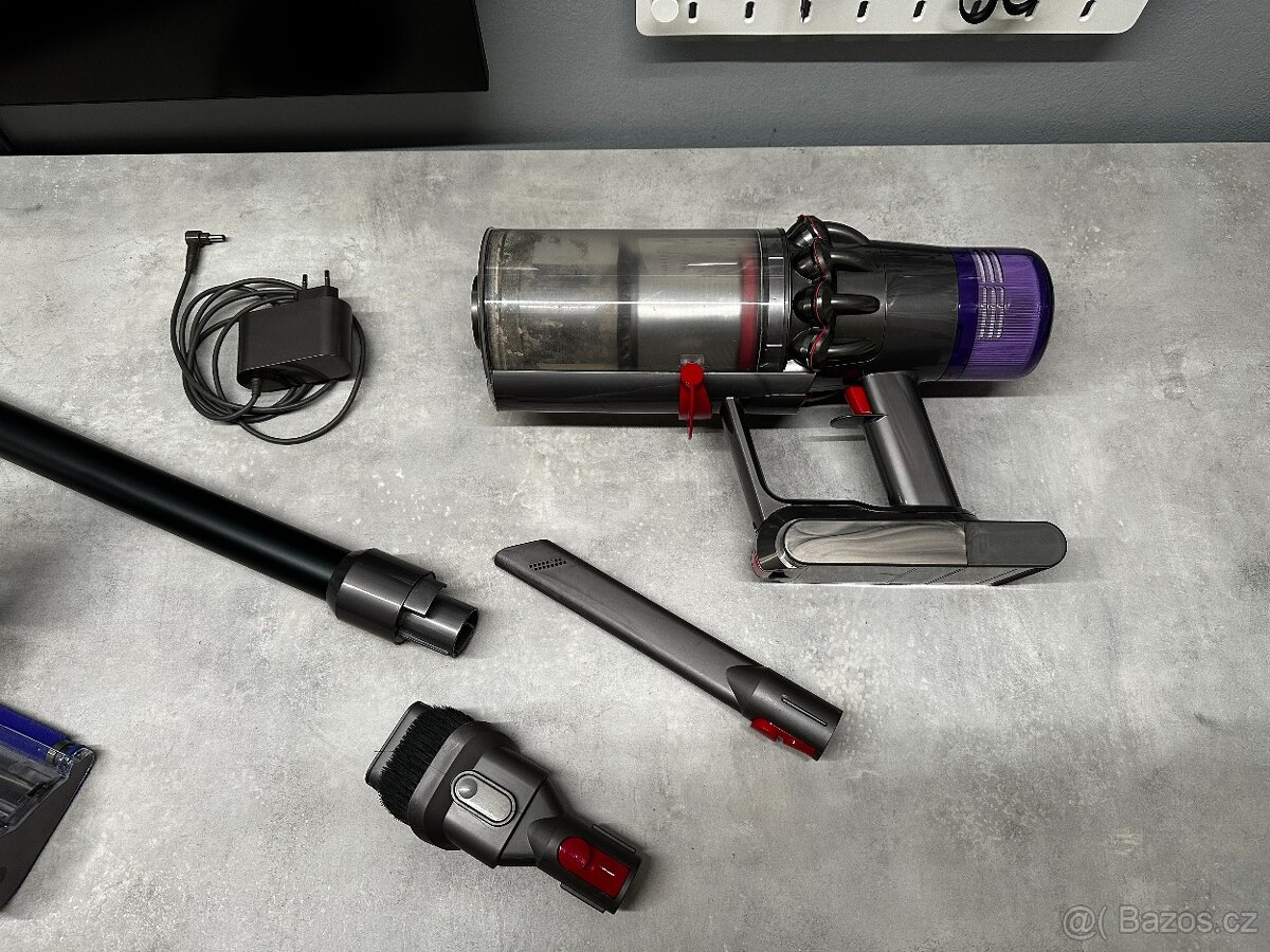 Používaný vysavač Dyson V11 Advanced - 3