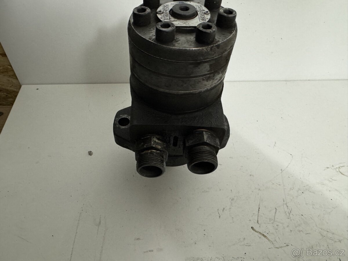 HYDRAULICKE ČERPADLO - 3