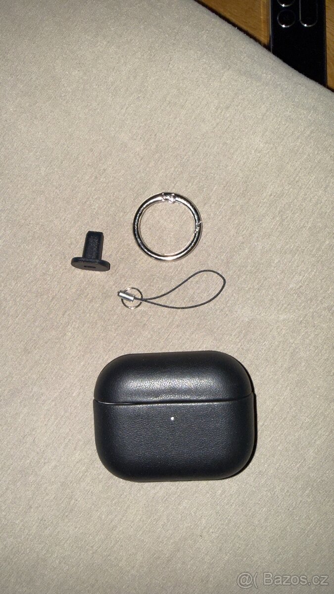 Pouzdro AirPods Pro 3 - 3