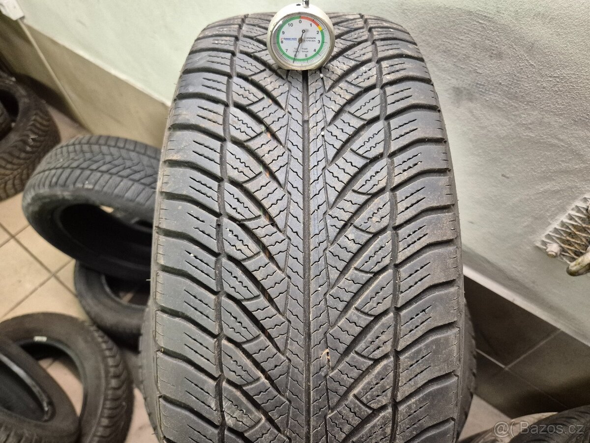 245/45 R18 GOODYEAR (5mm) č.16388 - 3