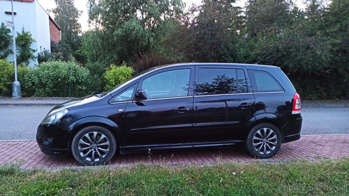 Opel Zafira - 3